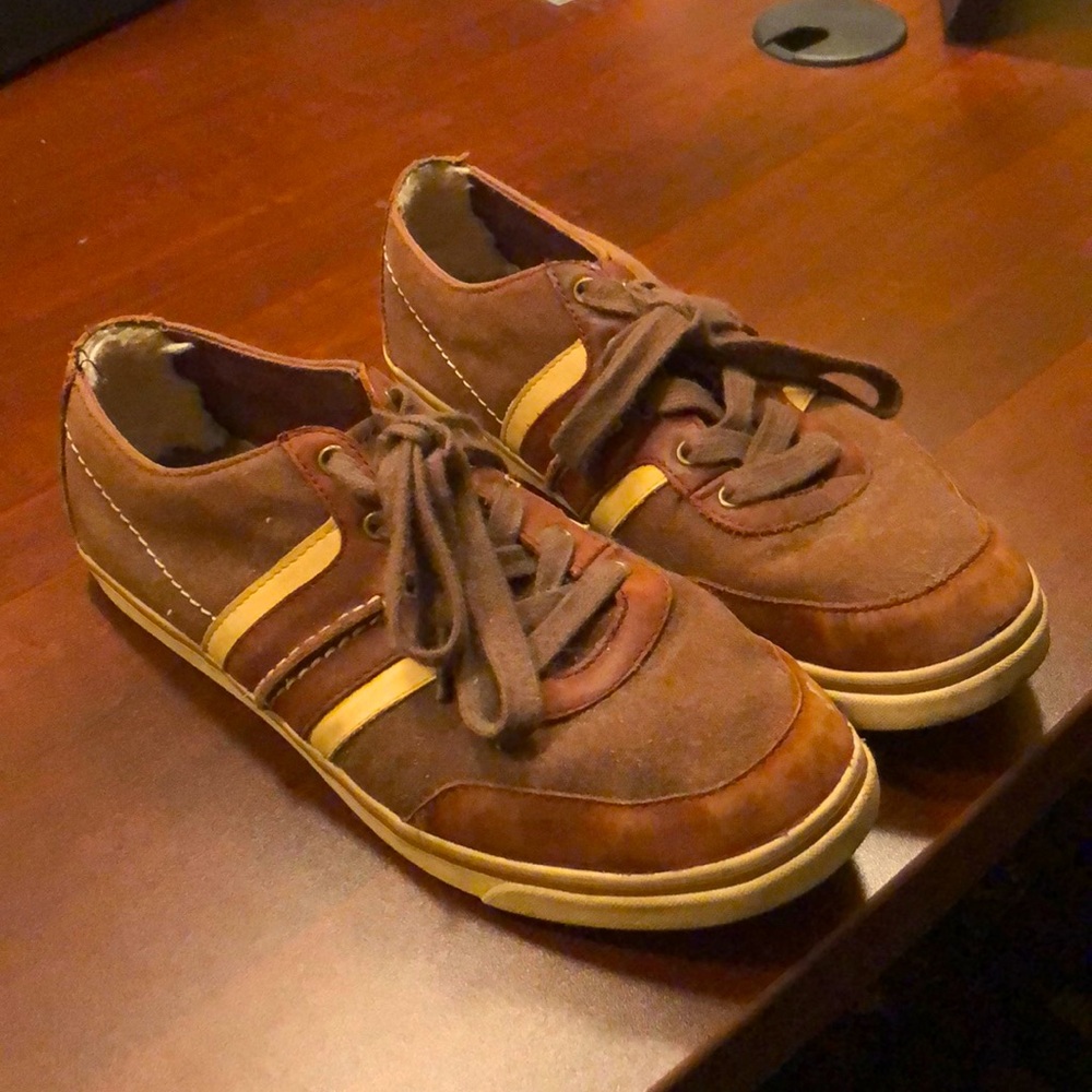UGG SHOES